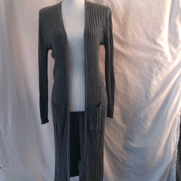 Large Gray  Women’s Cable Knit Cardigan Nordstrom - Picture 1 of 4